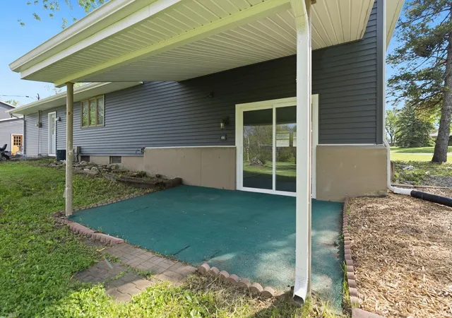 32nd image of 816 Blake Dr, Fort Wayne, IN 46804 | MLS# 202618980