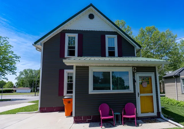 3rd image of 727 S Monticello St, Winamac, IN 46996 | MLS# 202619052
