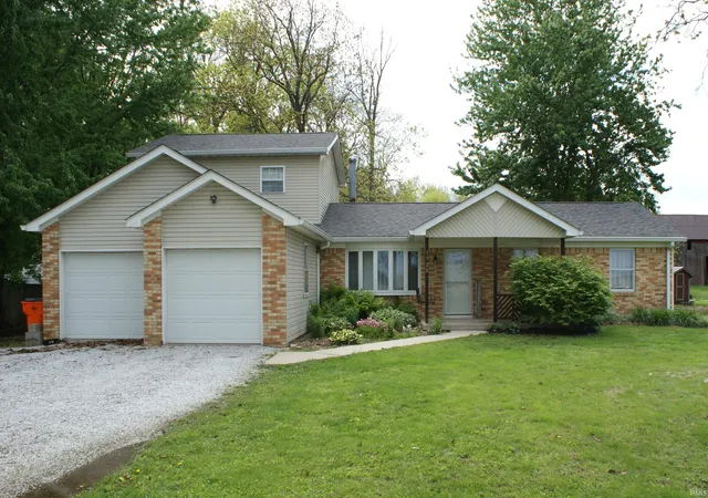 Homes for sale in Tipton, IN | 1928 S 300 W Rd, Tipton, IN 46072 | MLS# 202619078
