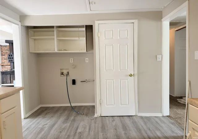 Photo 3 of Manufactured home for sale at 1002 Amhurst Ave, South Bend, IN 46614 | MLS# 202619112 | Listing updated on 2026-08-29