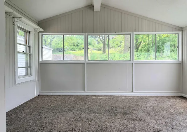 Photo 4 of Manufactured home for sale at 1002 Amhurst Ave, South Bend, IN 46614 | MLS# 202619112 | Listing updated on 2026-08-29