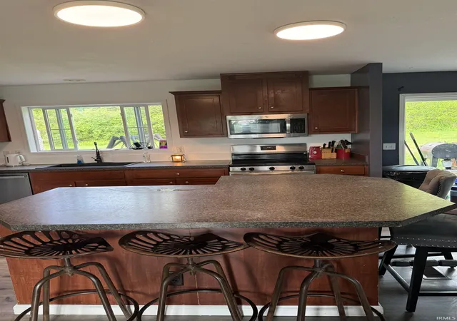 Photo 3 of Manufactured home for sale at 3722 Megan Ct, Spencer, IN 47460 | MLS# 202619119 | Listing updated on 2026-06-16