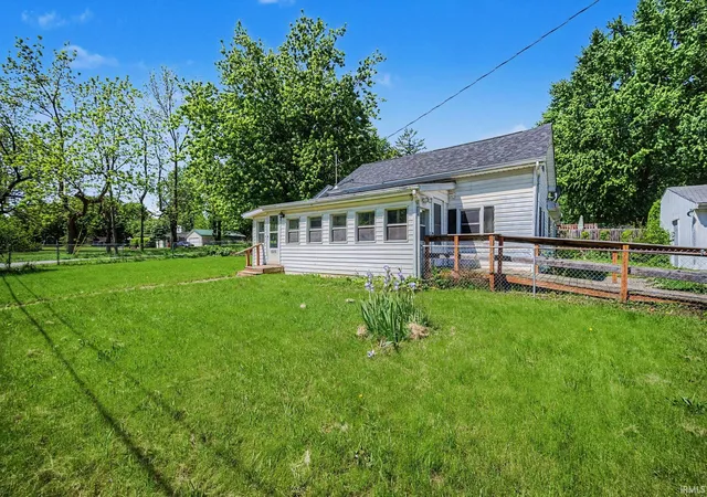 5th image of 330 N Main St, Bunker Hill, IN 46914 | MLS# 202619145