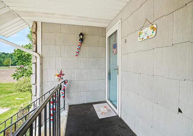Photo 3 of Condo for sale at 207 Tanglewood Dr #D, Goshen, IN 46526 | MLS# 202619158 | Listing updated on 2026-07-18