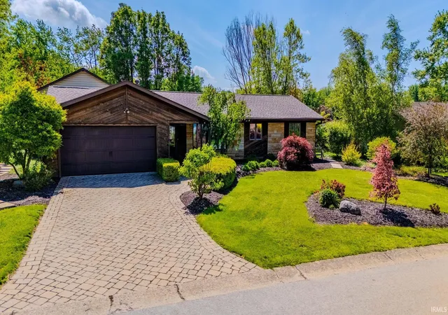 1st image of 631 Crown Hill Dr, Wabash, IN 46992 | MLS# 202619181