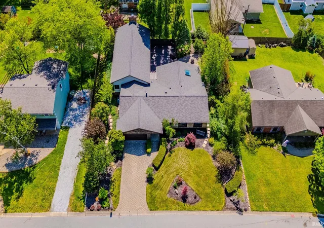3rd image of 631 Crown Hill Dr, Wabash, IN 46992 | MLS# 202619181