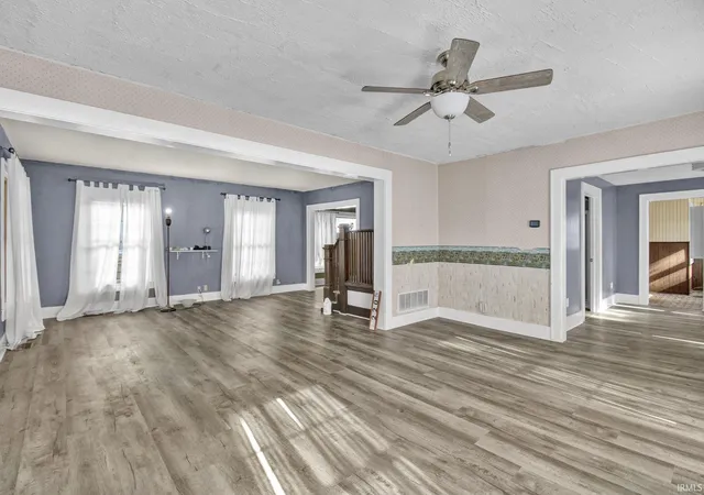 Photo 3 of Manufactured home for sale at 220 S Mccann St, Kokomo, IN 46901 | MLS# 202619251 | Listing updated on 2026-09-06