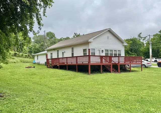 3rd image of 4100 Claremont Ave, Evansville, IN 47712 | MLS# 202619292