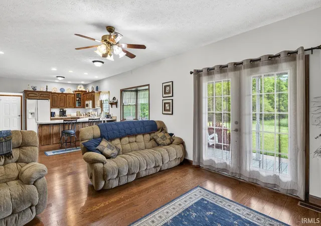 Homes for sale in Rossville, IN | 3482 W 650 S, Rossville, IN 46065 | MLS# 202619308