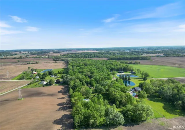Homes for sale in Columbia City, IN | 1725 W Old Trail Rd, Columbia City, IN 46725 | MLS# 202619314