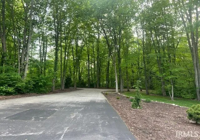 Photo 2 of Single family home for sale at 21095 Kern Rd, South Bend, IN 46614 | MLS# 202619373 | Listing updated on 2026-09-26