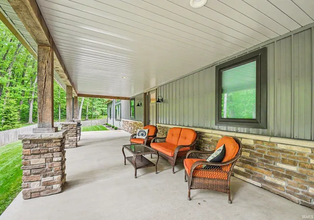 Photo 3 of Single family home for sale at 21095 Kern Rd, South Bend, IN 46614 | MLS# 202619373 | Listing updated on 2026-09-26