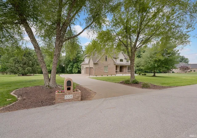 Homes for sale in Mount Vernon, IN | 5324 Waterstone Dr, Mount Vernon, IN 47620 | MLS# 202619390