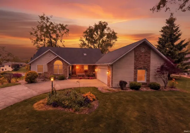 2nd image of 53337 E Cobus Dr, Elkhart, IN 46514 | MLS# 202619513