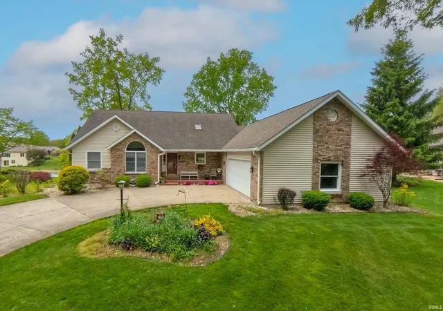 5th image of 53337 E Cobus Dr, Elkhart, IN 46514 | MLS# 202619513