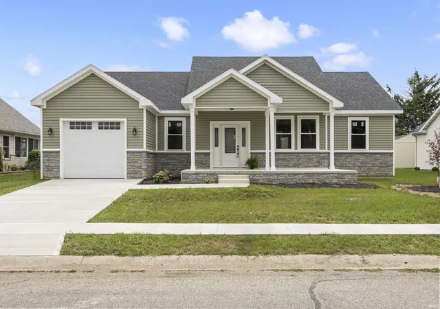 Photo 1 of Manufactured home for sale at 518 Lissaaron Dr, Winchester, IN 47394 | MLS# 202619600 | Listing updated on 2026-07-27