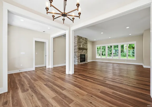 3rd image of 8078 E Country Club Ln, Syracuse, IN 46567 | MLS# 202619684