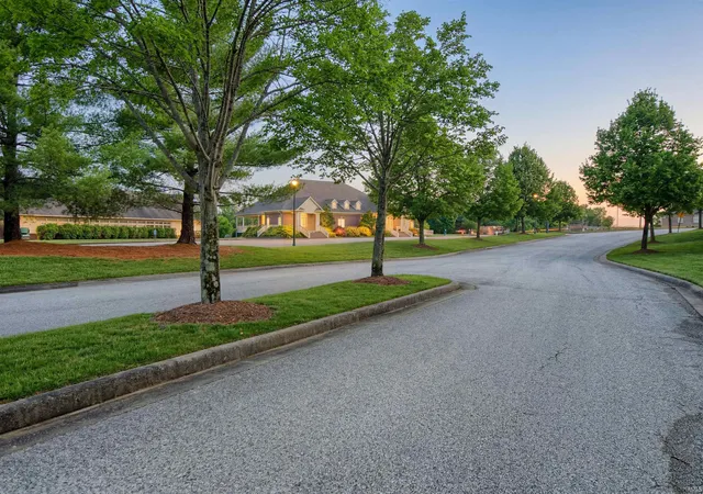 4th image of 270 Persimmon Cir, Boonville, IN 47601 | MLS# 202619721