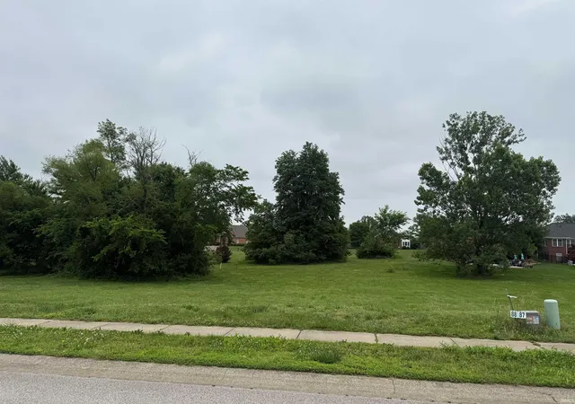 2nd image of 356 Persimmon Cir, Boonville, IN 47601 | MLS# 202619723