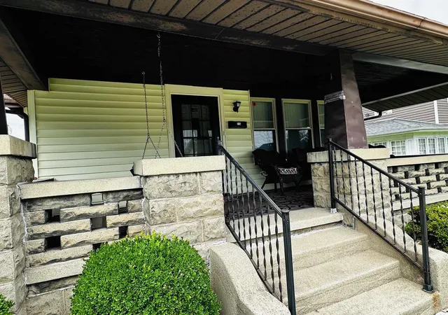 Photo 3 of Sale Pending at 713 SE 1st Street, Washington, IN 47501 | MLS# 202619781 | Listing updated on 2026-07-12