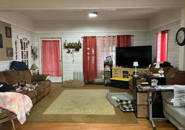 3rd image of 228 E Commerce St, Dunkirk, IN 47336 | MLS# 202619783