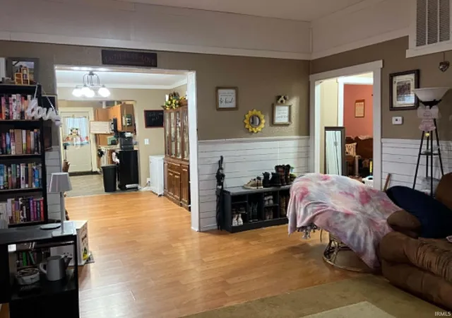 4th image of 228 E Commerce St, Dunkirk, IN 47336 | MLS# 202619783