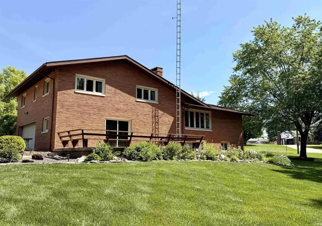 Photo 2 of Manufactured home for sale at 1778 S Raymond St, Jasper, IN 47546 | MLS# 202619880 | Listing updated on 2026-09-10