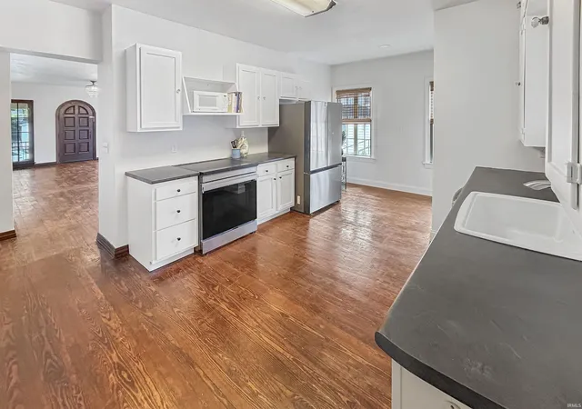 Photo 4 of Manufactured home for sale at 209 W 9th Street, Jasper, IN 47546 | MLS# 202619885 | Listing updated on 2026-09-10
