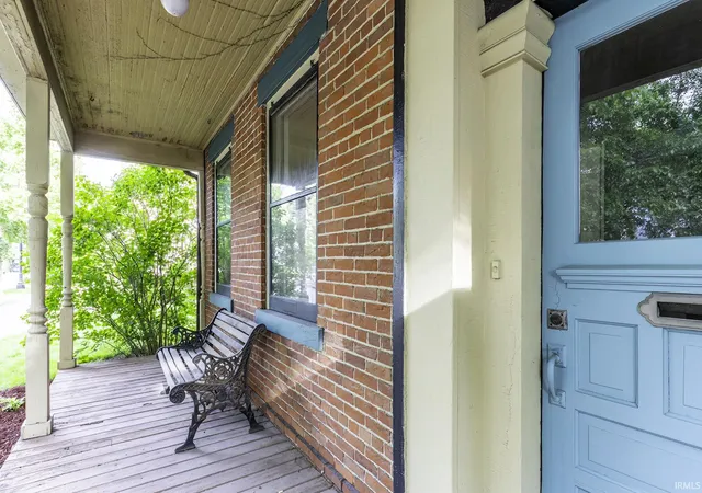 Photo 2 of Manufactured home for sale at 1124 W Jefferson Blvd, Fort Wayne, IN 46802 | MLS# 202619889 | Listing updated on 2026-07-06