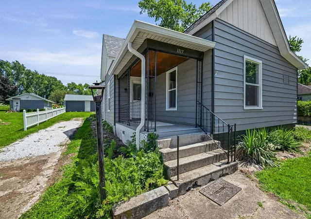2nd image of 1117 S Brady St, Attica, IN 47918 | MLS# 202619914