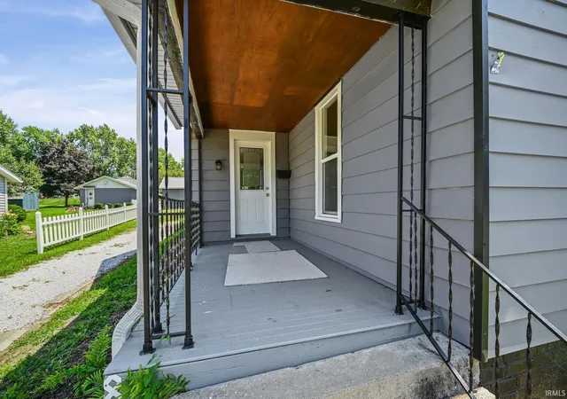 Photo 3 of Manufactured home for sale at 1117 S Brady St, Attica, IN 47918 | MLS# 202619914 | Listing updated on 2026-09-30