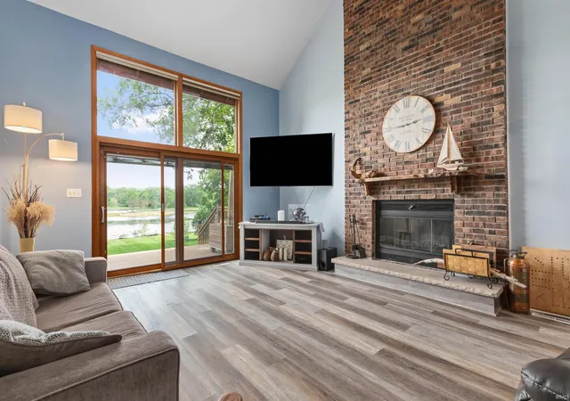 2nd image of 1223 Brandywine Rd, Crown Point, IN 46307 | MLS# 202619921