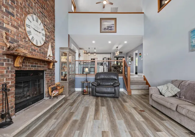 3rd image of 1223 Brandywine Rd, Crown Point, IN 46307 | MLS# 202619921