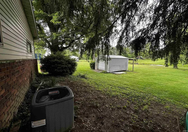 Photo 26 of Manufactured home for sale at 10 Daviess Dr, Washington, IN 47501 | MLS# 202619946 | Listing updated on 2026-08-04