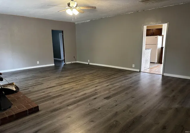 Photo 3 of Manufactured home for sale at 10 Daviess Dr, Washington, IN 47501 | MLS# 202619946 | Listing updated on 2026-08-04