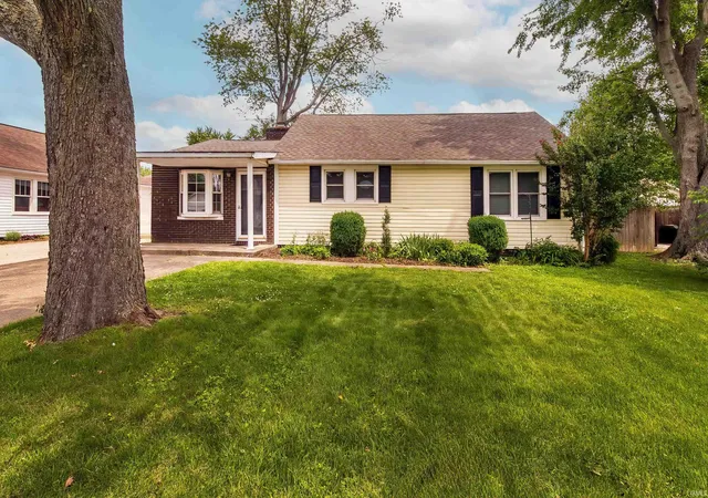 Photo 1 of Sale Pending at 608 E Moore St, Boonville, IN 47601 | MLS# 202619949 | Listing updated on 2026-09-10