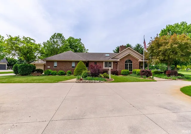 Homes for sale in Spencerville, IN | 17515 Roth Rd, Spencerville, IN 46788 | MLS# 202619965