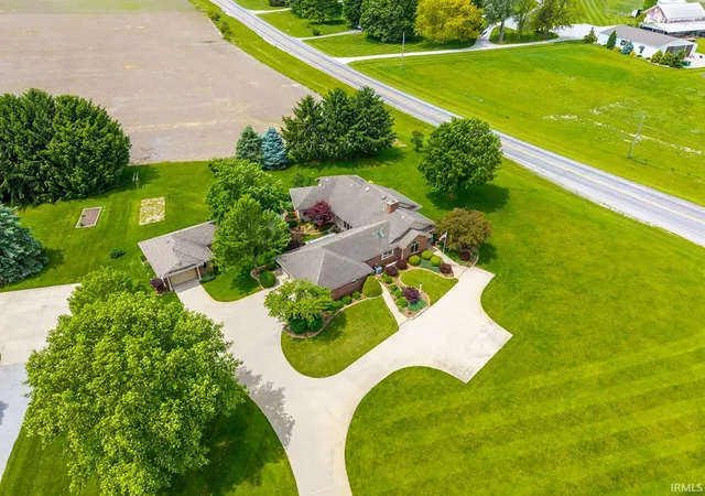 Homes for sale in Spencerville, IN | 17515 Roth Rd, Spencerville, IN 46788 | MLS# 202619965
