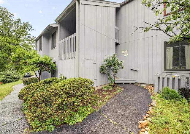 2nd image of 9105 S Pointe Ridge Ln #20, Bloomington, IN 47401 | MLS# 202619988