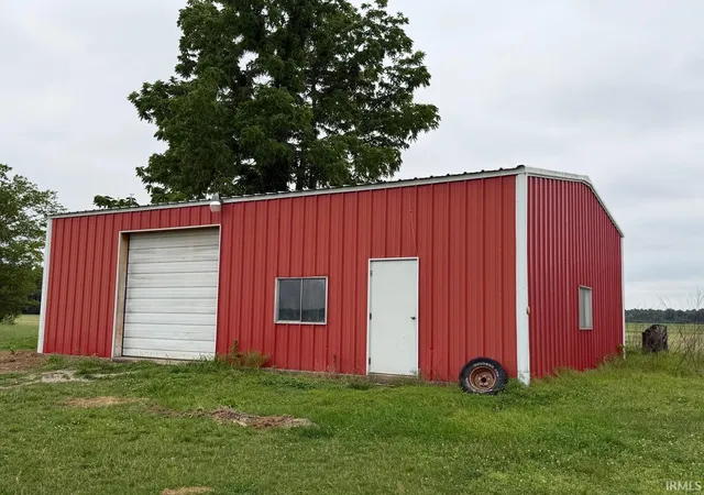Homes for sale in Mount Vernon, IN | 8600 Gross Rd, Mount Vernon, IN 47620 | MLS# 202620039