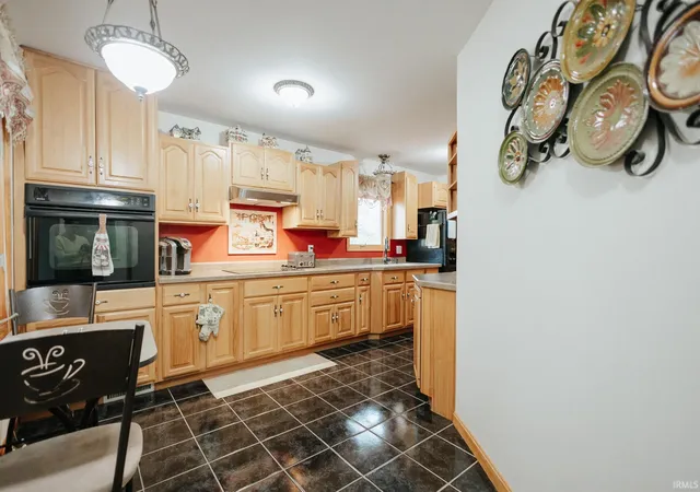 Homes for sale in Mount Vernon, IN | 8425 Gun Club Rd, Mount Vernon, IN 47620 | MLS# 202620068