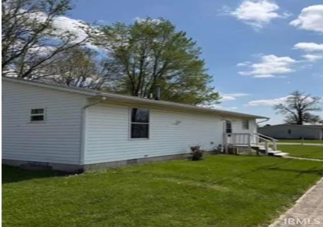 Photo 3 of Manufactured home for sale at 1400 E 7th Street, Muncie, IN 47302 | MLS# 202620073 | Listing updated on 2026-10-24