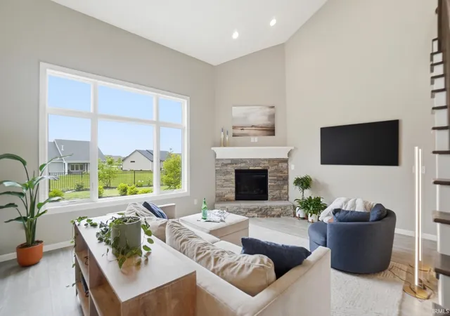 3rd image of 13111 Silk Tree Trl, Fort Wayne, IN 46814 | MLS# 202620076