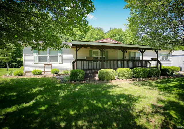 3rd image of 6858 S Greentuck Dr, Owensburg, IN 47453 | MLS# 202620082
