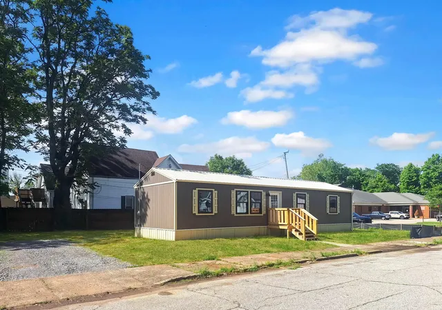 Homes for sale in Evansville, IN | 319 N Fourth Ave, Evansville, IN 47710 | MLS# 202620087