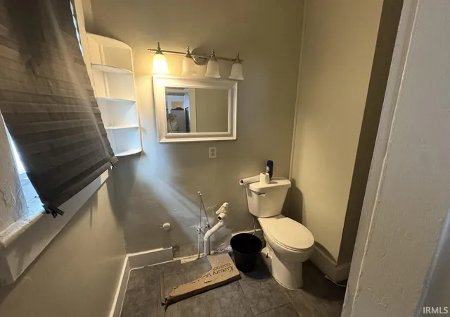 Photo 3 of Manufactured home for sale at 1006 Savilla Ave, Fort Wayne, IN 46807 | MLS# 202620133 | Listing updated on 2026-07-13