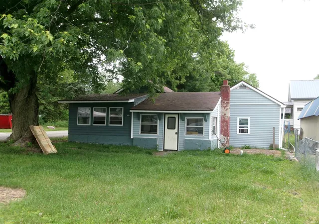 Homes for sale in Macy, IN | 6401 N Sunset Blvd, Macy, IN 46951 | MLS# 202620138