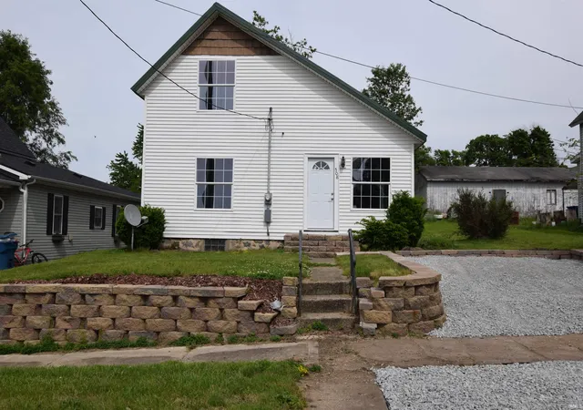 Homes for sale in Bremen, IN | 508 N Marshall St, Bremen, IN 46506 | MLS# 202620151