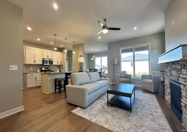 Photo 3 of Manufactured home for sale at 17909 Seahawk Ln, Huntertown, IN 46748 | MLS# 202620155 | Listing updated on 2026-09-29