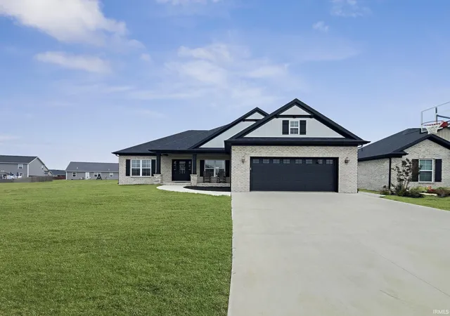 Photo 2 of Manufactured home for sale at 4300 Chaska Dr, Evansville, IN 47725 | MLS# 202620244 | Listing updated on 2026-09-09